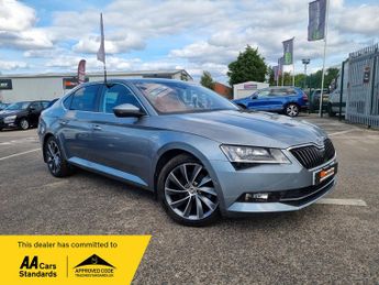Skoda Superb 2.0 TDI Laurin & Klement Hatchback DSG - ONLY 40000 MILES - AUTO