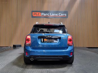 Mini Countryman 1.5 Cooper Classic SUV 5dr Petrol Steptronic Euro 6 - AUTOMATIC 