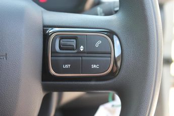 Citroen C3 1.2 PureTech PLUS Hatchback 5dr Petrol EAT6 Euro 6 (s/s) (110 ps