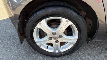 Toyota Yaris 1.33 Dual VVT-i TR Hatchback 5dr Petrol MultiMode Euro 4 (s/s) (