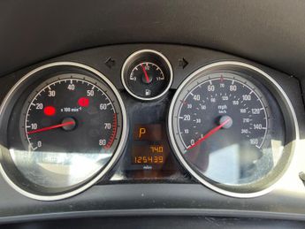 Vauxhall Astra 1.8i 16v Elite Hatchback 5dr Petrol Automatic (197 g/km, 123 bhp