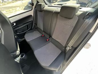 SEAT Mii 1.0 12v Design Mii Hatchback 5dr Petrol Manual Euro 6 (60 ps)