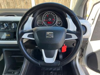 SEAT Mii 1.0 12v Design Mii Hatchback 5dr Petrol Manual Euro 6 (60 ps)