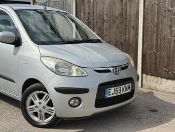 Hyundai i10 1.2 Comfort Hatchback 5dr Petrol Auto Euro 4 (77 bhp)