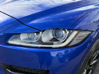 Jaguar F-Pace 2.0 D180 R-Sport SUV 5dr Diesel Auto AWD Euro 6 (s/s) (180 ps)