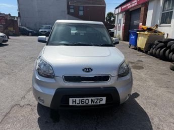 Kia Soul 1.6 2 SUV 5dr Petrol Manual Euro 4 (124 bhp)