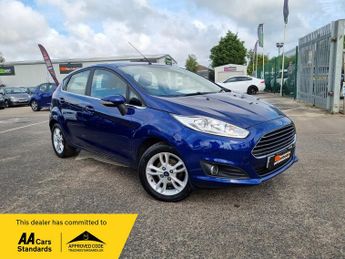 Ford Fiesta 1.0T EcoBoost Zetec Hatchback 5dr - ONE OWNER - 9 SERVICES - 