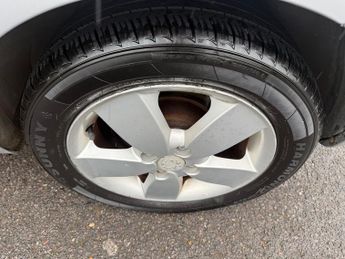 Kia Rio 1.4 3 Hatchback 5dr Petrol Manual (150 g/km, 95 bhp)