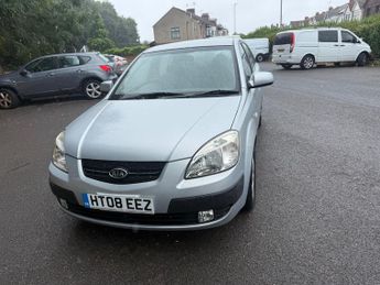 Kia Rio 1.4 3 Hatchback 5dr Petrol Manual (150 g/km, 95 bhp)