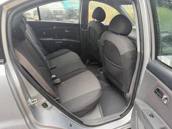 Kia Rio 1.4 3 Hatchback 5dr Petrol Manual (150 g/km, 95 bhp)