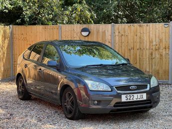Ford Focus 1.8 TDCi Ghia Hatchback 5dr Diesel Manual (143 g/km, 113 bhp)