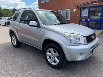 Toyota RAV4 2.0 VVT-i XT-R SUV 3dr Petrol Manual 4WD (207 g/km, 147 bhp)