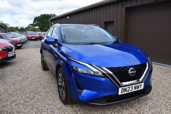 Nissan Qashqai 1.3 DIG-T MHEV N-Connecta XTRON Euro 6 (s/s) 5dr