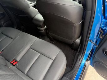 Nissan Juke 1.6 Tekna SUV 5dr Petrol XTRON Euro 6 (117 ps)