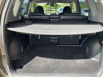 Toyota RAV4 2.2 D-CAT SR SUV 5dr Diesel Auto 4WD Euro 5 (150 ps) TOTAL TOYOT