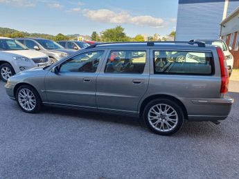 Volvo V70 2.4D SE Estate 5dr Diesel Geartronic (209 g/km, 163 bhp) TOTAL V