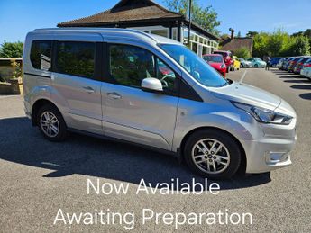 Ford Tourneo 1.5 EcoBlue Titanium MPV 5dr Diesel Auto Euro 6 (s/s) (120 ps)