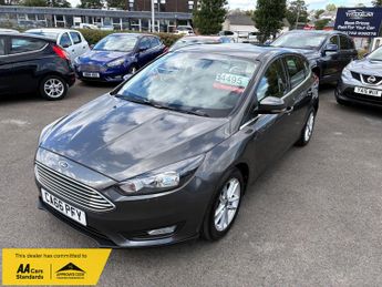 Ford Focus 1.0T EcoBoost Zetec Hatchback 5dr Petrol Manual Euro 6 (s/s) (12