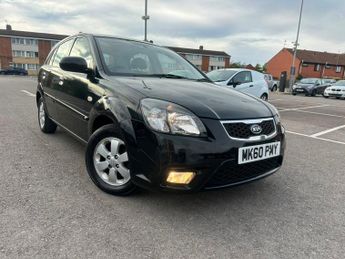 Kia Rio 1.4 Domino Hatchback 5dr Petrol Manual (139 g/km, 95 bhp)