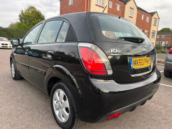 Kia Rio 1.4 Domino Hatchback 5dr Petrol Manual (139 g/km, 95 bhp)