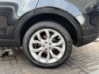 Land Rover Discovery Sport 2.0 TD4 HSE SUV 5dr Diesel Auto 4WD Euro 6 (s/s) (180 ps)