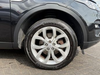 Land Rover Discovery Sport 2.0 TD4 HSE SUV 5dr Diesel Auto 4WD Euro 6 (s/s) (180 ps)