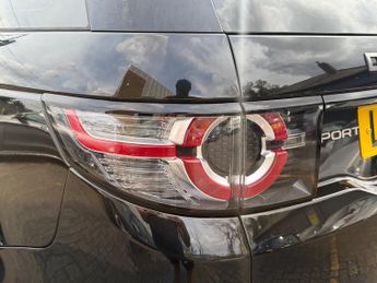 Land Rover Discovery Sport 2.0 TD4 HSE SUV 5dr Diesel Auto 4WD Euro 6 (s/s) (180 ps)