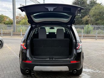Land Rover Discovery Sport 2.0 TD4 HSE SUV 5dr Diesel Auto 4WD Euro 6 (s/s) (180 ps)
