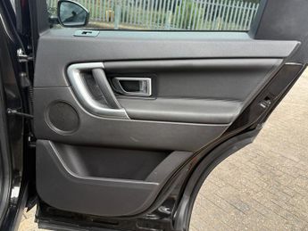 Land Rover Discovery Sport 2.0 TD4 HSE SUV 5dr Diesel Auto 4WD Euro 6 (s/s) (180 ps)