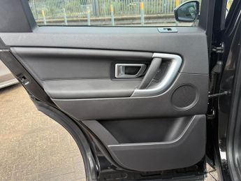 Land Rover Discovery Sport 2.0 TD4 HSE SUV 5dr Diesel Auto 4WD Euro 6 (s/s) (180 ps)