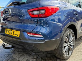 Renault Kadjar 1.3 TCe Iconic SUV 5dr Petrol EDC Euro 6 (s/s) (140 ps)