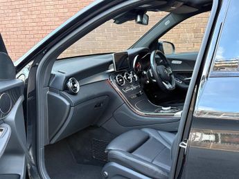 Mercedes-Benz GLC 2.0 GLC250 AMG Night Edition SUV 5dr Petrol G-Tronic+ 4MATIC Eur
