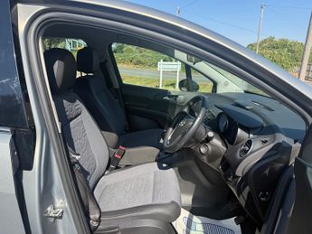 Vauxhall Meriva 1.4i Tech Line MPV 5dr Petrol Manual Euro 6 (100 ps)