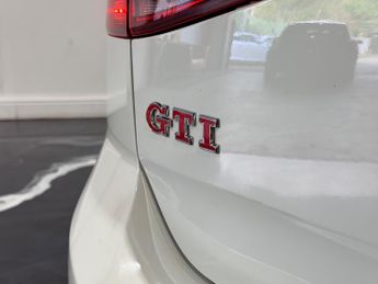 Volkswagen Golf 2.0 TSI BlueMotion Tech GTI Performance Hatchback 5dr Petrol DSG