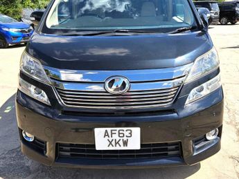 Toyota Vellfire 8 Seater- 2.4L PETROL-ULEZ/CAZ PASS-FREE 42MONTHS GOLD WARRANTY 