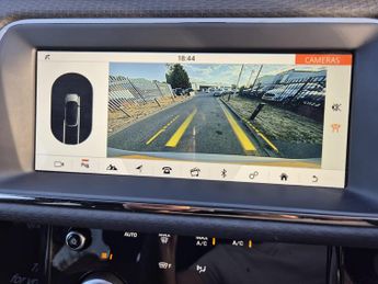 Land Rover Range Rover Evoque 2.0 P200 MHEV R-Dynamic S SUV 5dr Petrol Auto 4WD Euro 6 (s/s) (