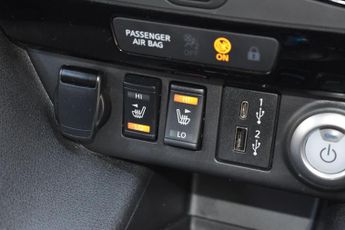 Nissan LEAF 39kWh N-Connecta Auto 5dr