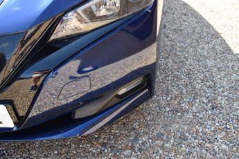 Nissan LEAF 39kWh N-Connecta Auto 5dr