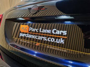 Mini Hatch 1.5 Cooper Exclusive Hatchback 5dr Petrol Steptronic - BEAUTIFUL