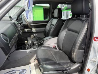 Ford Ranger 2.5 TDCi XLT Thunder Pickup 4dr Diesel Manual 4x4 (140 bhp)