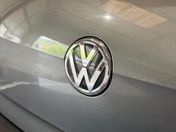 Volkswagen Golf 1.5 TSI EVO R-Line Hatchback 5dr Petrol DSG Euro 6 (s/s) (150 ps