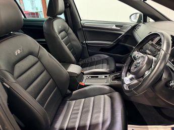 Volkswagen Golf 1.5 TSI EVO R-Line Hatchback 5dr Petrol DSG Euro 6 (s/s) (150 ps