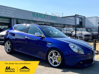 Alfa Romeo Giulietta 2.0 JTDM-2 QV Line Hatchback 5dr Diesel TCT Euro 5 (s/s) (175 bh
