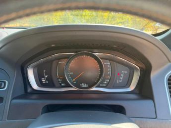 Volvo XC60 2.0 D4 R-Design Lux Nav SUV 5dr Diesel Auto Euro 6 (s/s) (190 ps