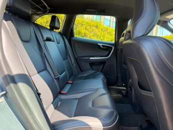 Volvo XC60 2.0 D4 R-Design Lux Nav SUV 5dr Diesel Auto Euro 6 (s/s) (190 ps