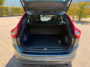 Volvo XC60 2.0 D4 R-Design Lux Nav SUV 5dr Diesel Auto Euro 6 (s/s) (190 ps