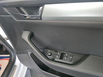 Skoda Superb 2.0 TDI SE Technology DSG Euro 6 (s/s) 5dr