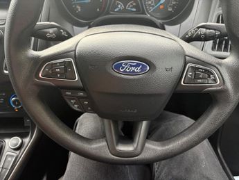 Ford Focus 1.5 TDCi ECOnetic Style Estate 5dr Diesel Manual Euro 6 (s/s) (1