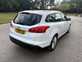 Ford Focus 1.5 TDCi ECOnetic Style Estate 5dr Diesel Manual Euro 6 (s/s) (1