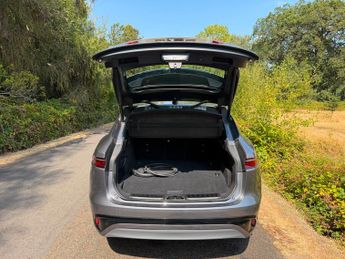 Jaguar F-Pace 2.0 P400e 17.1kWh R-Dynamic SE SUV 5dr Petrol Plug-in Hybrid Aut